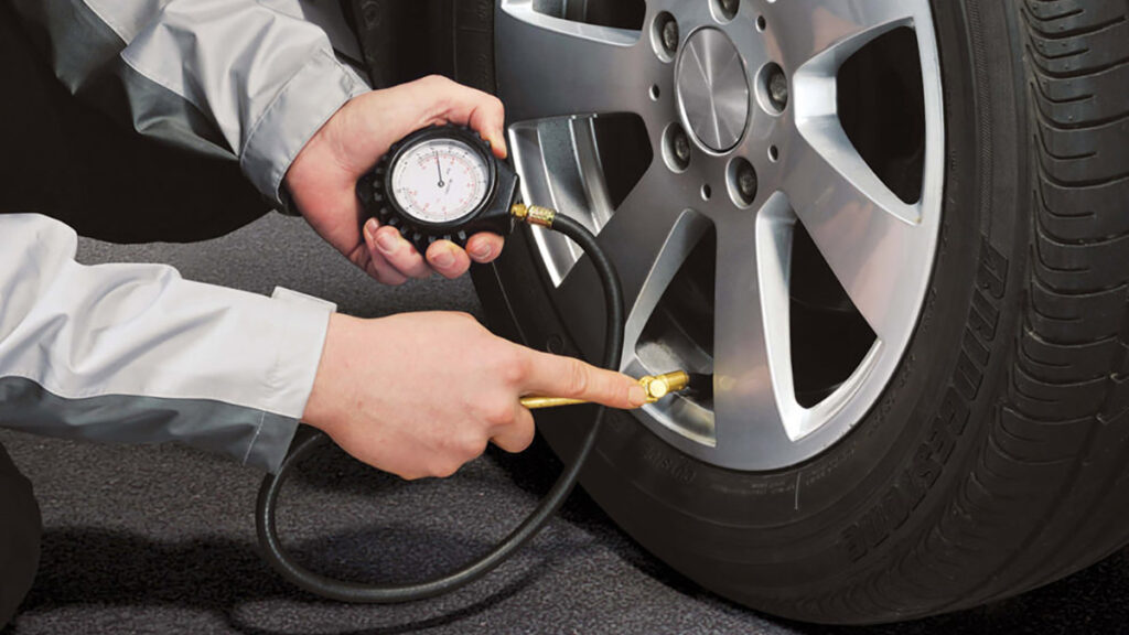 Controllo pressione delle gomme